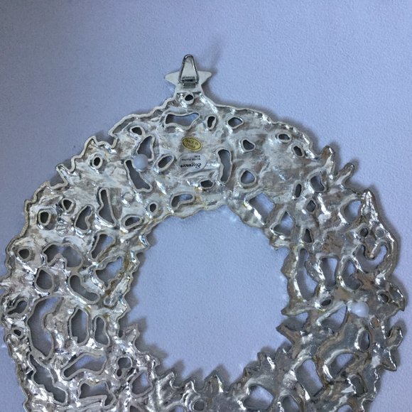 Elegance Silver plated Zinc wreath wall door hanging small Christmas decor vtg - Picture 5 of 5